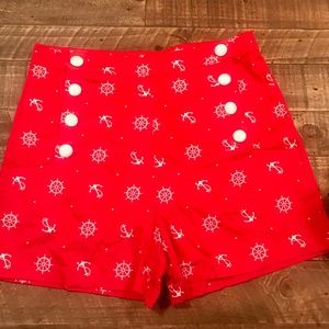 Vintage look shorts - cute cute cute!